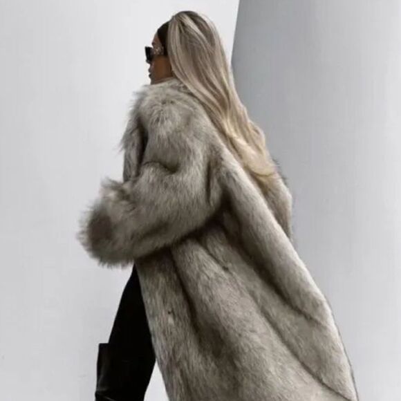 Dennis basso gray faux fur coat - Picture 1 of 12